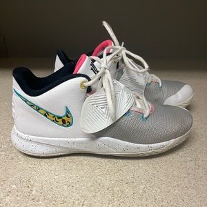 Nike Kyrie Flytrap South Beach